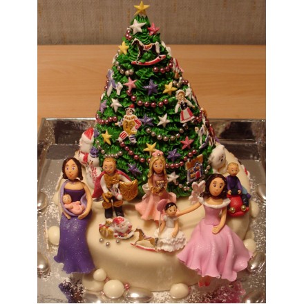 Торт "Семья у рождественской елочки"