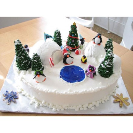 Новогодний торт на заказ "Семейка пингвинчиков"