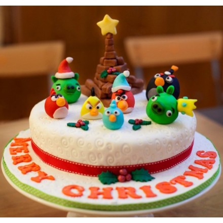 Новогодний торт на заказ "Новый год в стиле Angry Birds"