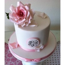 Торт "Шляпка с розой"