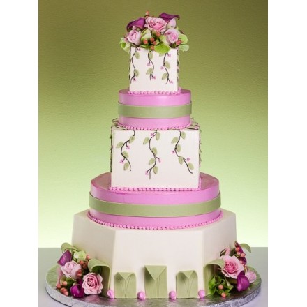 Свадебный торт "Цветущие розы"