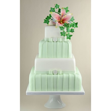 Свадебный торт "Мятный цвет и лилия"