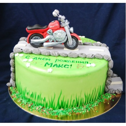 Торт "Красный мотоцикл"