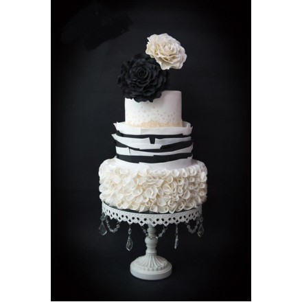 Свадебный торт "Элегантность и строгость"