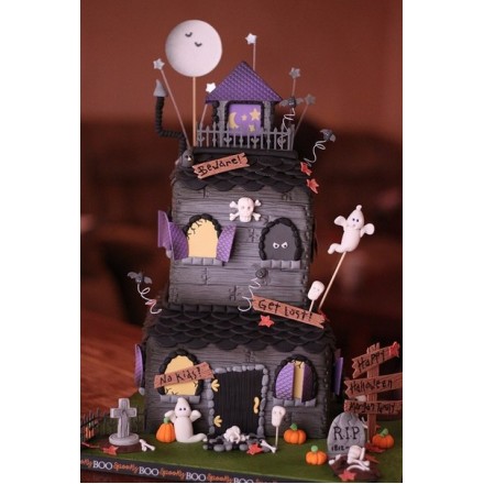Торт "Страшный дом хэллоуина"