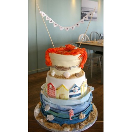 Свадебный торт "Влюбленные омары"