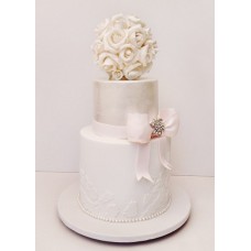 Свадебный торт "Белый букет из роз"