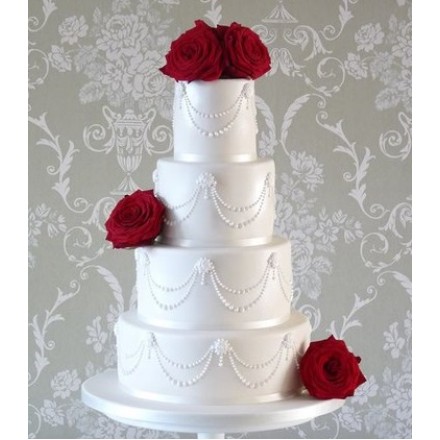 Свадебный торт "Бордовые розы"